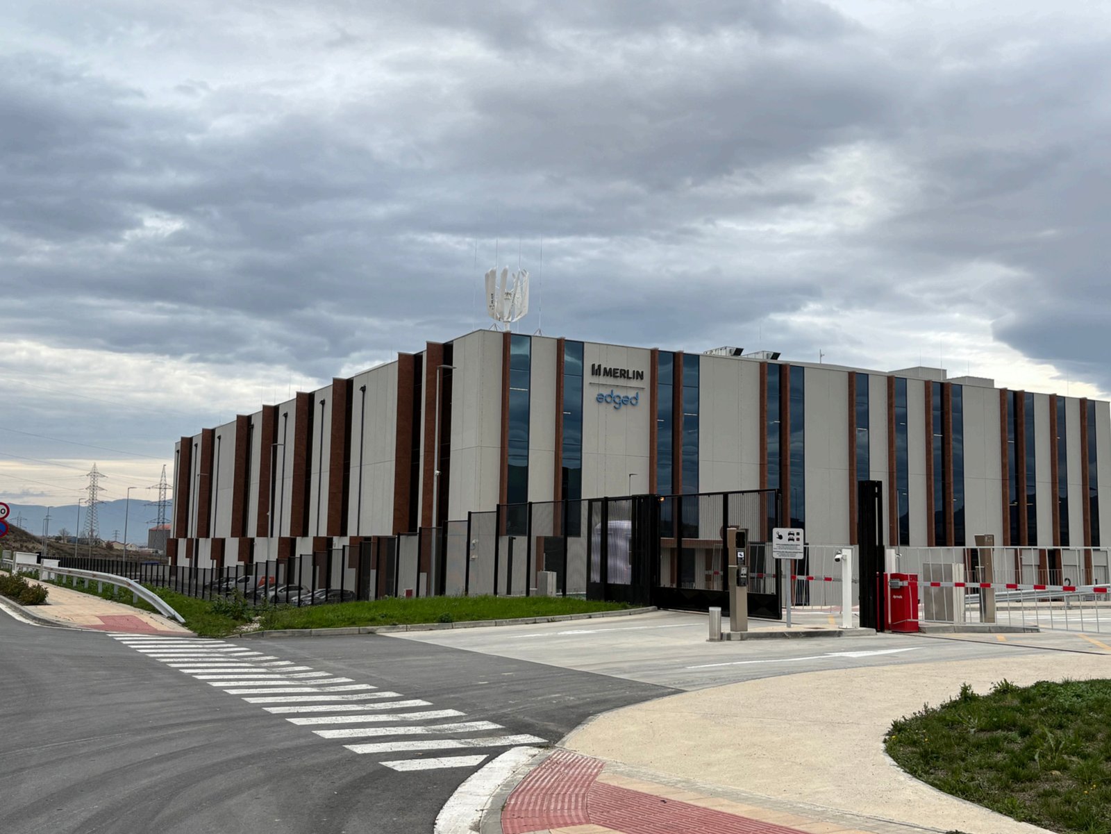 ICT supera con éxito el comisionado de sus fabricados en el CPD de Merlin Edged - Arasur 2